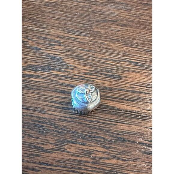 Pandora cupcake charm - Picture 5 of 5